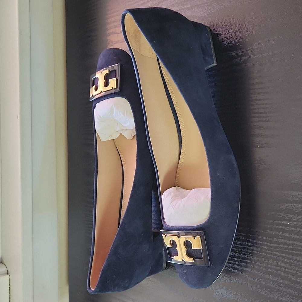 Tory Burch Navy Blue Suede Flats with Gold Logo - Picture 10 of 12
